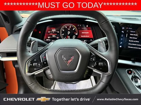 Used 2024 Chevrolet Corvette Stingray Coupe RWD image 13