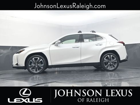 New 2025 Lexus UX 300h FWD image 22