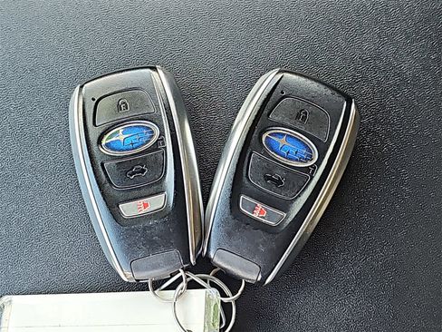 Used 2023 Subaru Outback Limited XT image 38