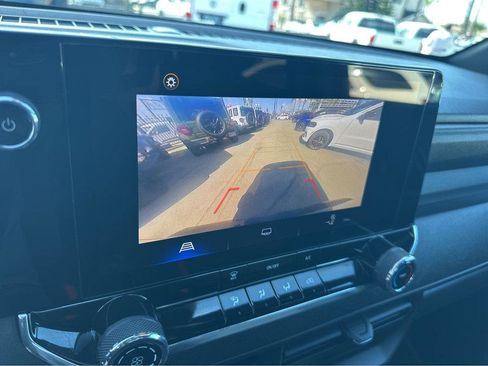 Used 2023 Chevrolet Colorado W/T image 6