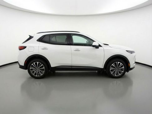 Used 2024 Buick Envision Preferred image 11
