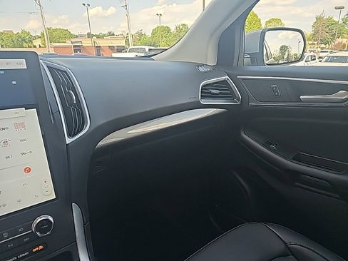 Used 2024 Ford Edge SEL w/ Convenience Package AWD/4WD image 20