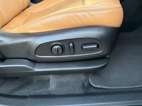 Used 2019 Buick Enclave Premium w/ Experience Buick Package AWD/4WD image 15