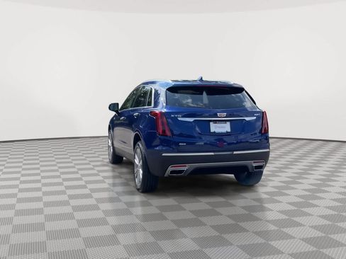 Certified 2024 Cadillac XT5 Premium Luxury w/ LPO, Floor Liner Package AWD/4WD image 7