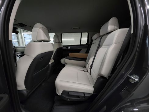 New 2026 Hyundai Santa Fe SE AWD/4WD image 15