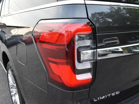 Used 2024 Ford Expedition Max Limited AWD/4WD image 42