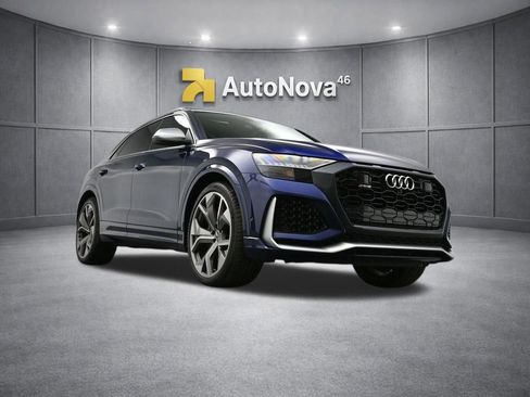 Used 2022 Audi RS Q8 w/ Luxury Package image 44