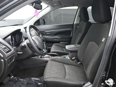 Used 2024 Mitsubishi Outlander Sport LE AWD/4WD image 8