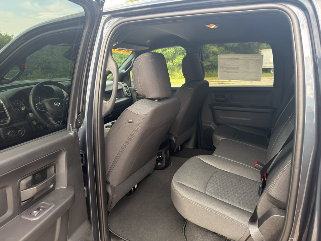 New 2027 RAM 2500 Tradesman AWD/4WD image 11