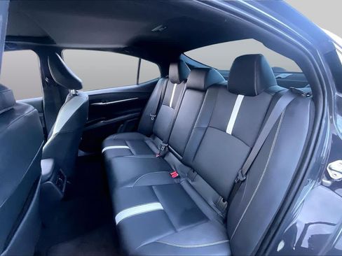 Used 2025 Toyota Camry SE w/ Convenience Package FWD image 21