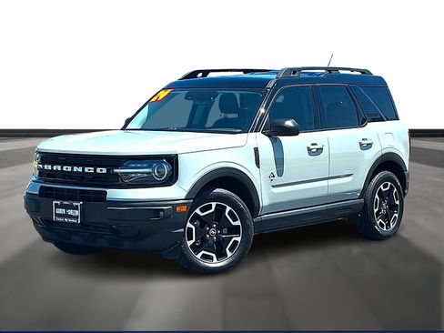 Used 2024 Ford Bronco Sport Outer Banks AWD/4WD image 1