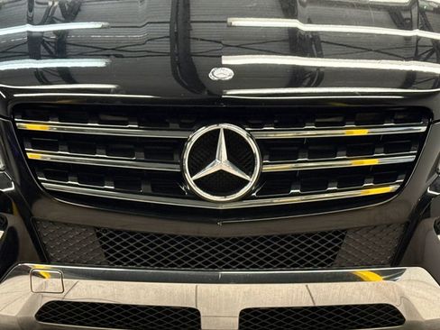 Used 2013 Mercedes-Benz ML 350 2WD image 5