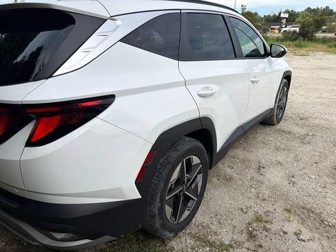 Used 2025 Hyundai Tucson SEL FWD image 8