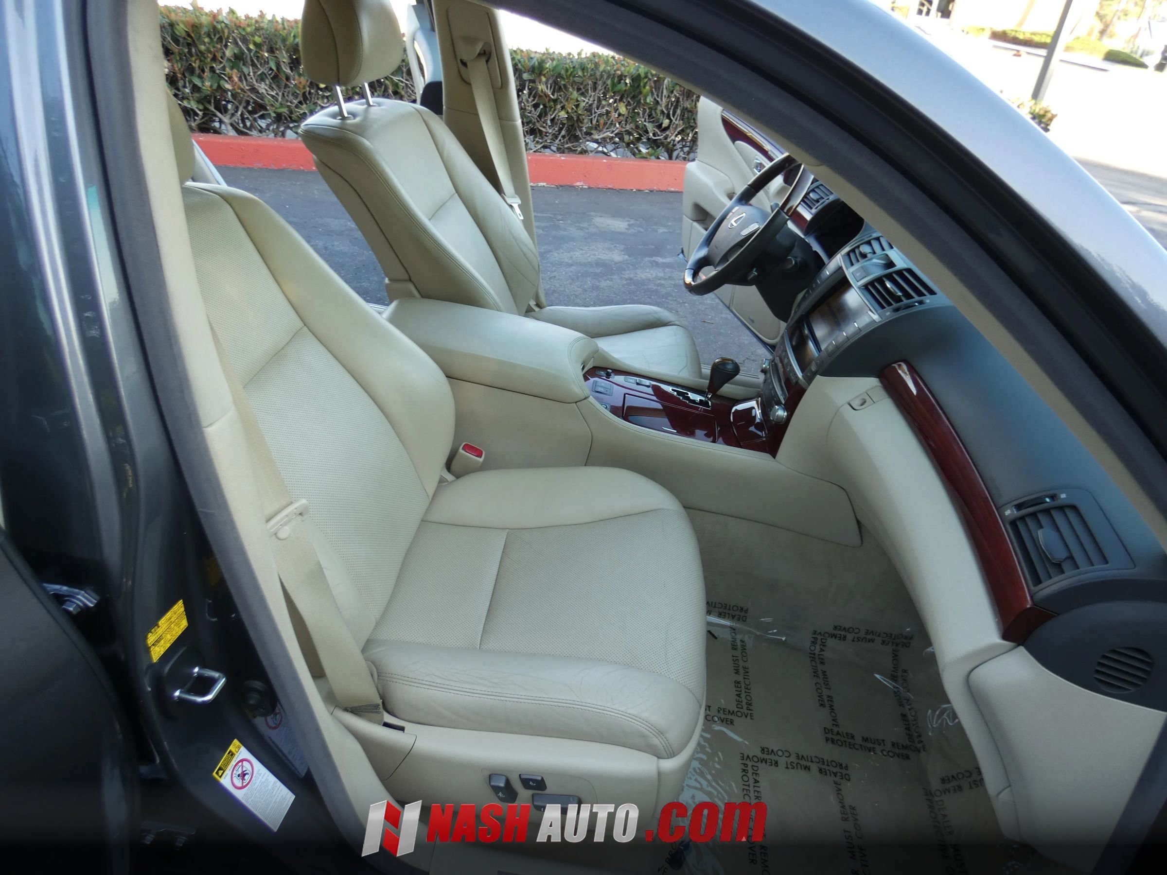 Used 2012 Lexus LS 460 w/ Luxury Value Edition RWD image 28
