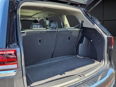 New 2026 Volkswagen Atlas SEL AWD/4WD image 8