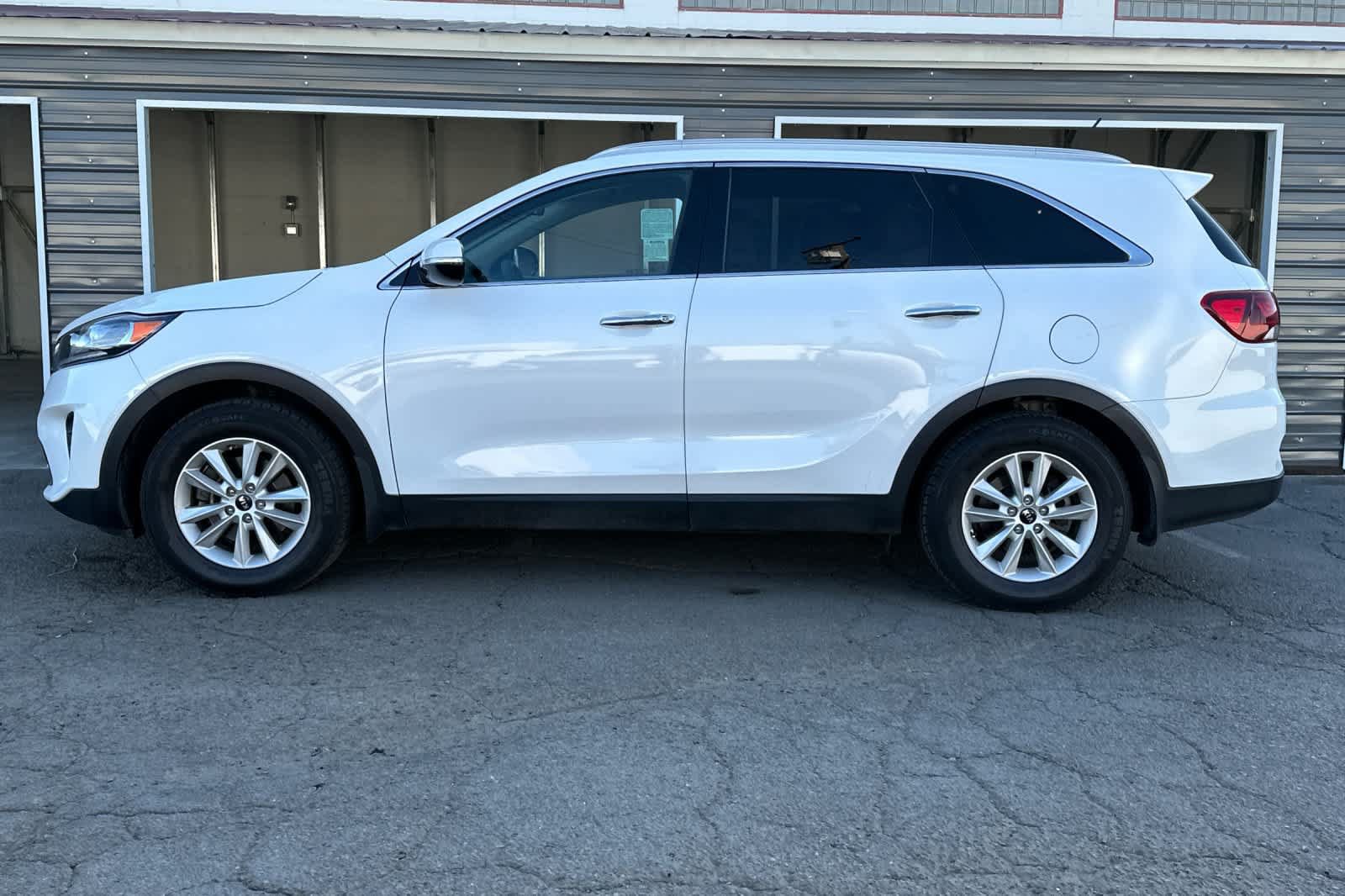 Used 2020 Kia Sorento LX w/ LX I4 Convenience Package FWD image 5