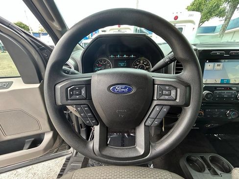 Used 2018 Ford F150 XLT RWD image 16