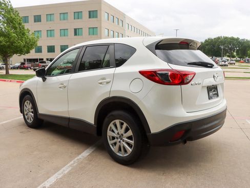 Used 2016 MAZDA CX-5 Touring image 5