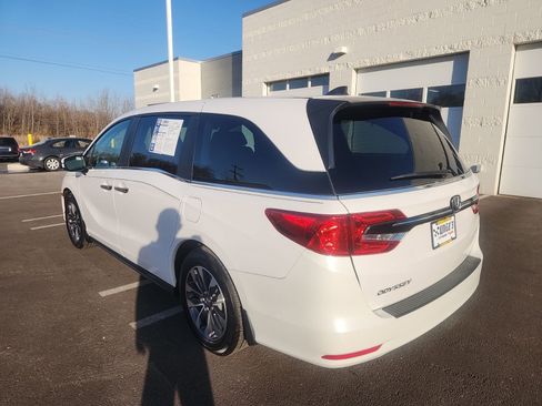 Used 2023 Honda Odyssey EX-L image 6