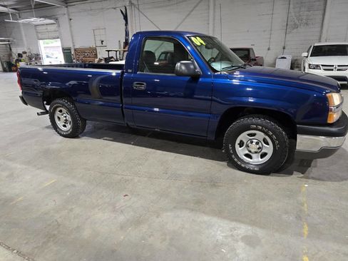 Used 2004 Chevrolet Silverado 1500 W/T image 20