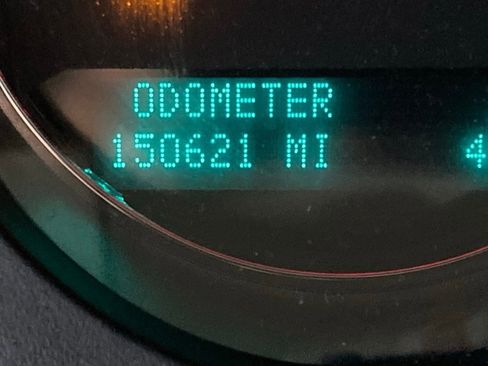 Used 2014 Chevrolet Silverado 2500 LTZ w/ LTZ Plus Package image 16