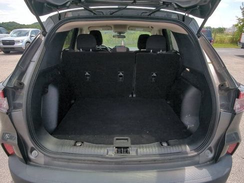 Used 2020 Ford Escape SE FWD image 34