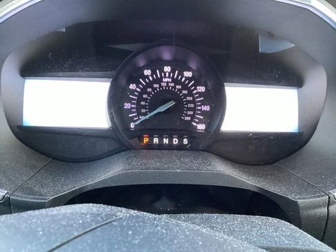 Used 2020 Ford Edge Titanium AWD/4WD image 30