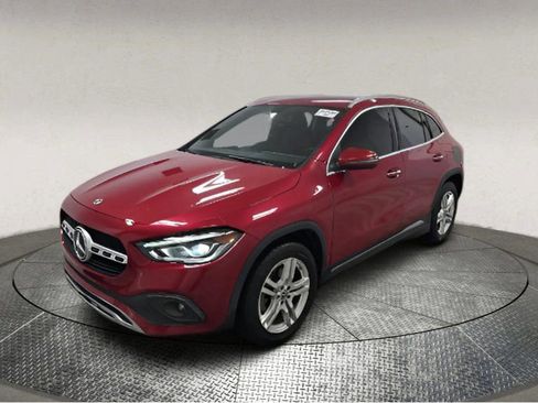 Used 2021 Mercedes-Benz GLA 250 w/ Premium Package image 3