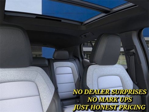 New 2026 Chevrolet Equinox EV LT image 24