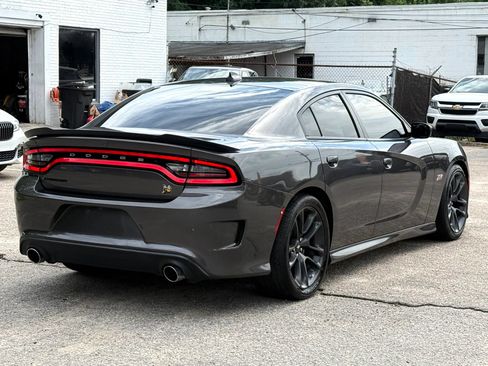 Used 2020 Dodge Charger Scat Pack w/ Plus Group RWD image 5