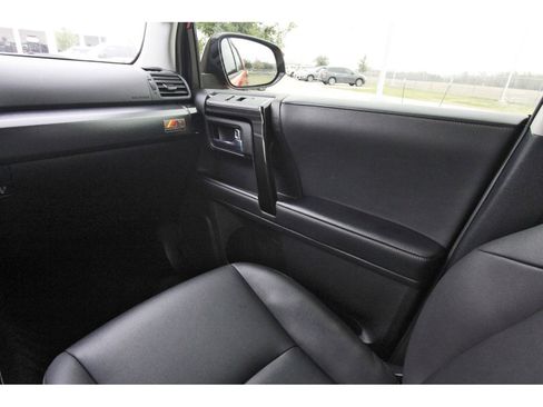 Used 2023 Toyota 4Runner 40th Anniversary SE AWD/4WD image 13