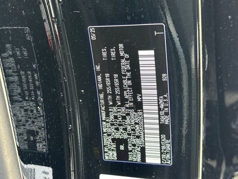 Used 2025 Toyota Grand Highlander FWD image 23