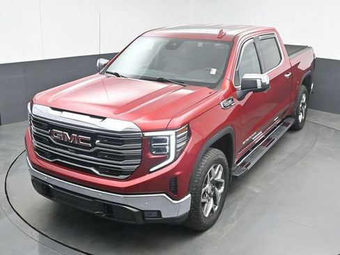 Used 2023 GMC Sierra 1500 SLT w/ SLT Premium Plus Package AWD/4WD image 36