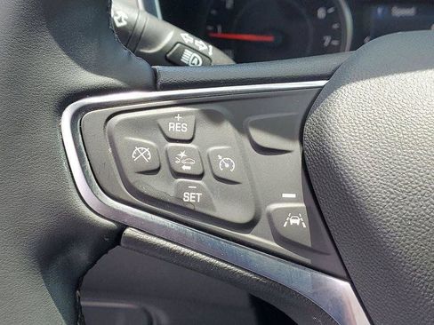 Used 2024 Chevrolet Equinox LT FWD image 9