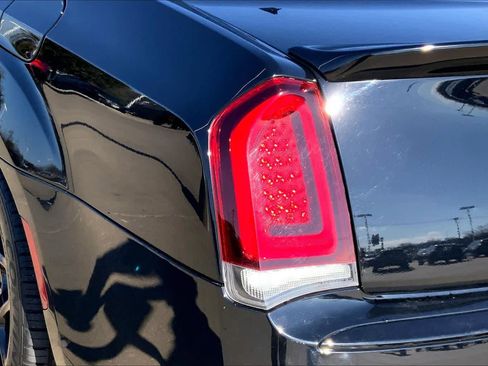 Used 2019 Chrysler 300 S w/ S Model Appearance Package image 27