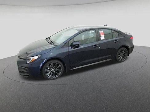 New 2026 Toyota Corolla SE image 2