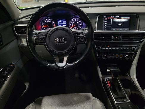 Used 2016 Kia Optima EX w/ Premium Package FWD image 22