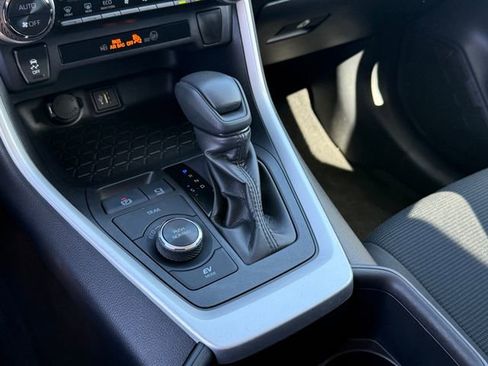 Used 2025 Toyota RAV4 LE image 24