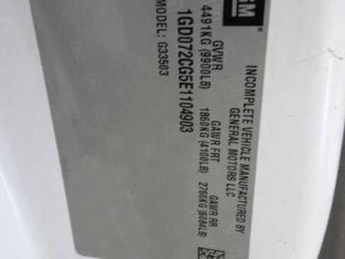 Used 2014 GMC Savana 3500 image 36