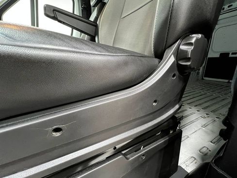 Used 2023 RAM ProMaster 2500 FWD image 16