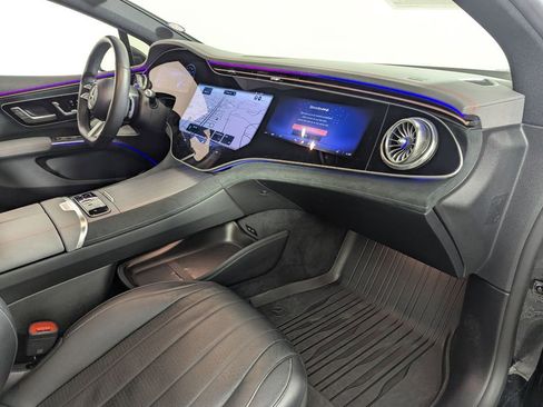 Used 2022 Mercedes-Benz EQS 580 4MATIC Sedan image 34