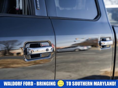 Certified 2019 Ford F250 Lariat w/ Lariat Ultimate Package image 16