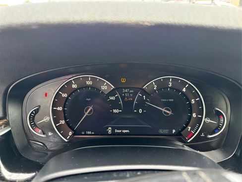 Used 2018 BMW 530i xDrive w/ Premium Package AWD/4WD image 16