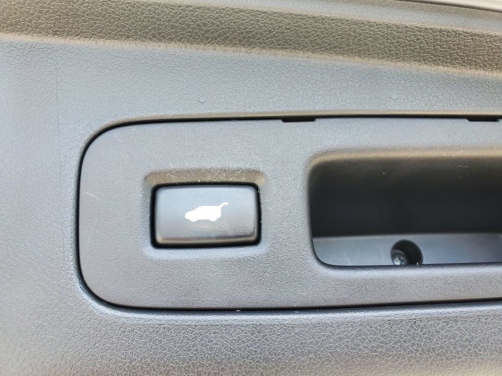 Used 2016 Honda CR-V Touring image 33