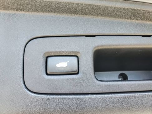 Used 2016 Honda CR-V Touring image 33