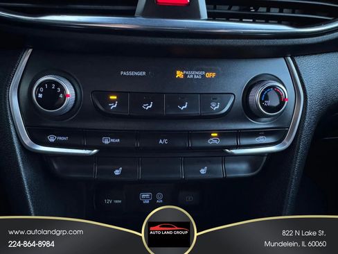 Used 2020 Hyundai Santa Fe SEL image 18