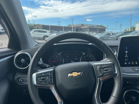 Used 2026 Chevrolet Blazer LT AWD/4WD image 28