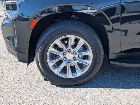Used 2021 Chevrolet Suburban Premier RWD image 10