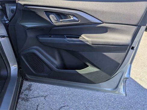 New 2026 Chevrolet Equinox EV LT image 34