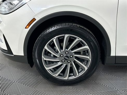 Used 2024 Lincoln Corsair Reserve w/ Equipment Group 201A image 13